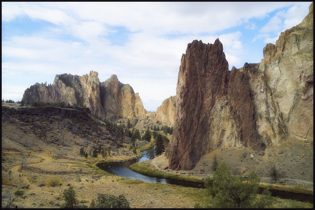 Smith Rock Travel Guide: Plan Your Trip with Confidence — Smith Rock State Park, USA travel guide