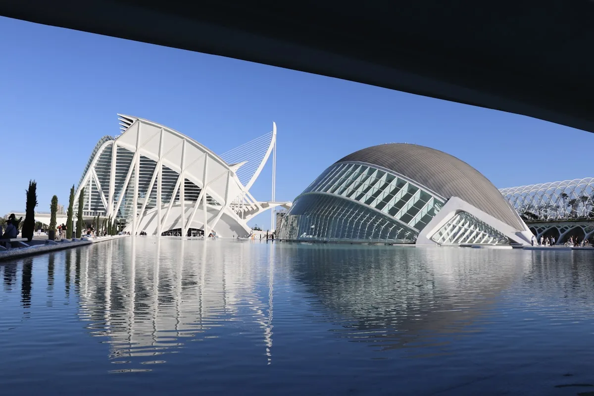 Valencia Adventure: Routes, Views and Outdoor Experiences
