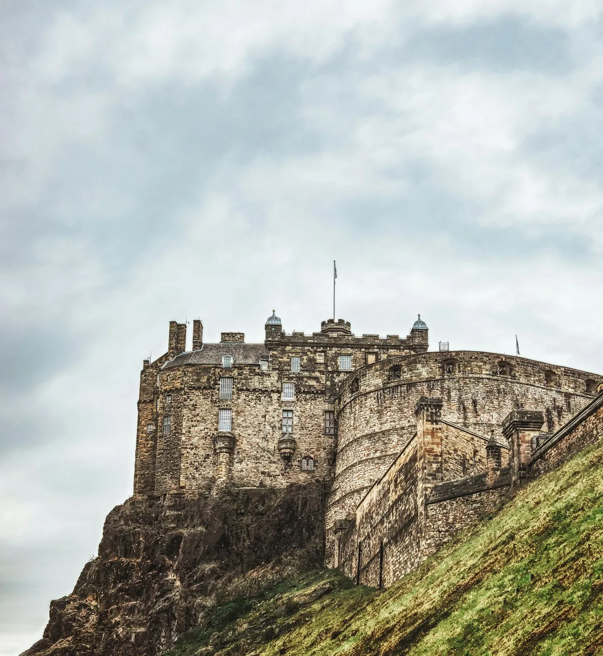 Edinburgh Adventure: Routes, Views and Outdoor Experiences