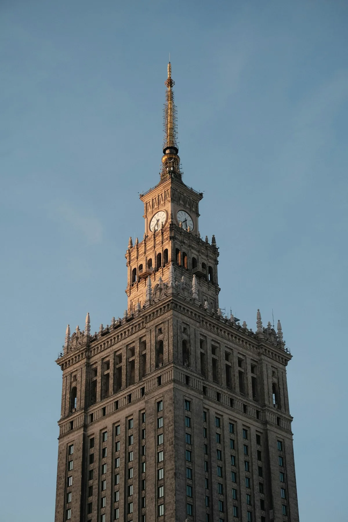 Warsaw Adventure: Routes, Views and Outdoor Experiences